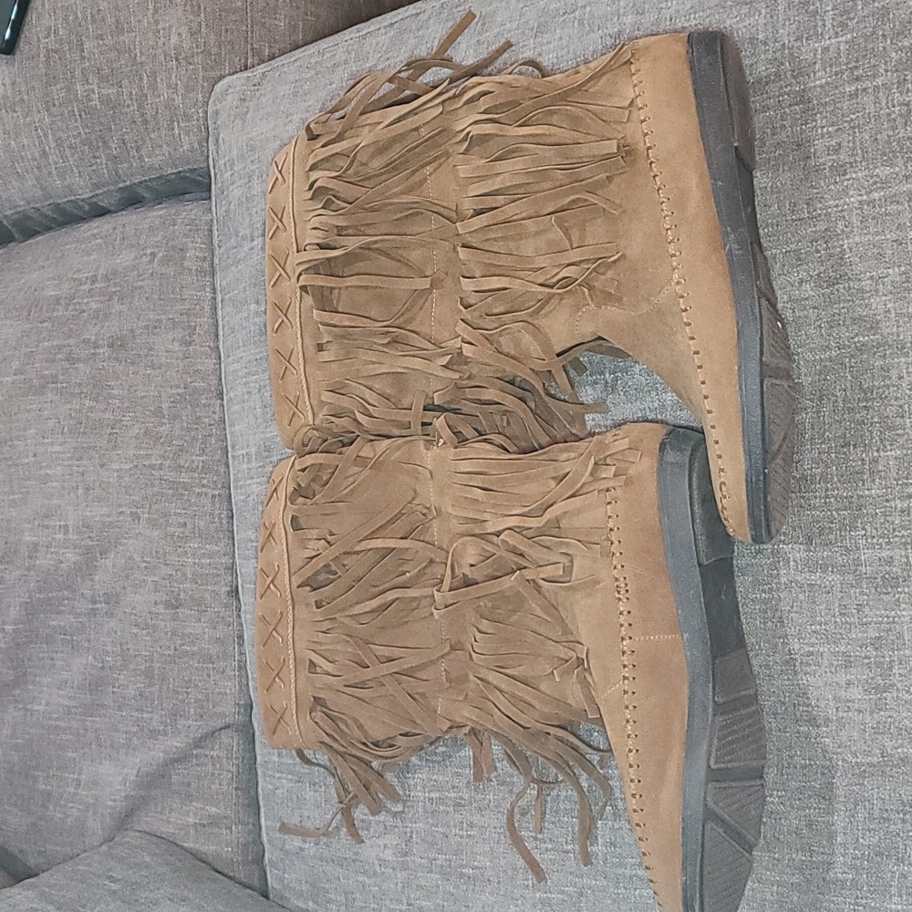 Rampage Calumet brown fringed boots